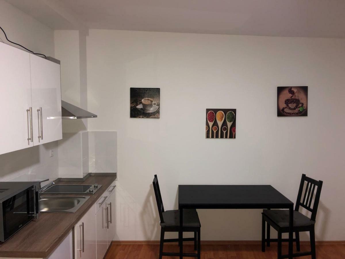 Apartment 4 Rent Bochum Esterno foto