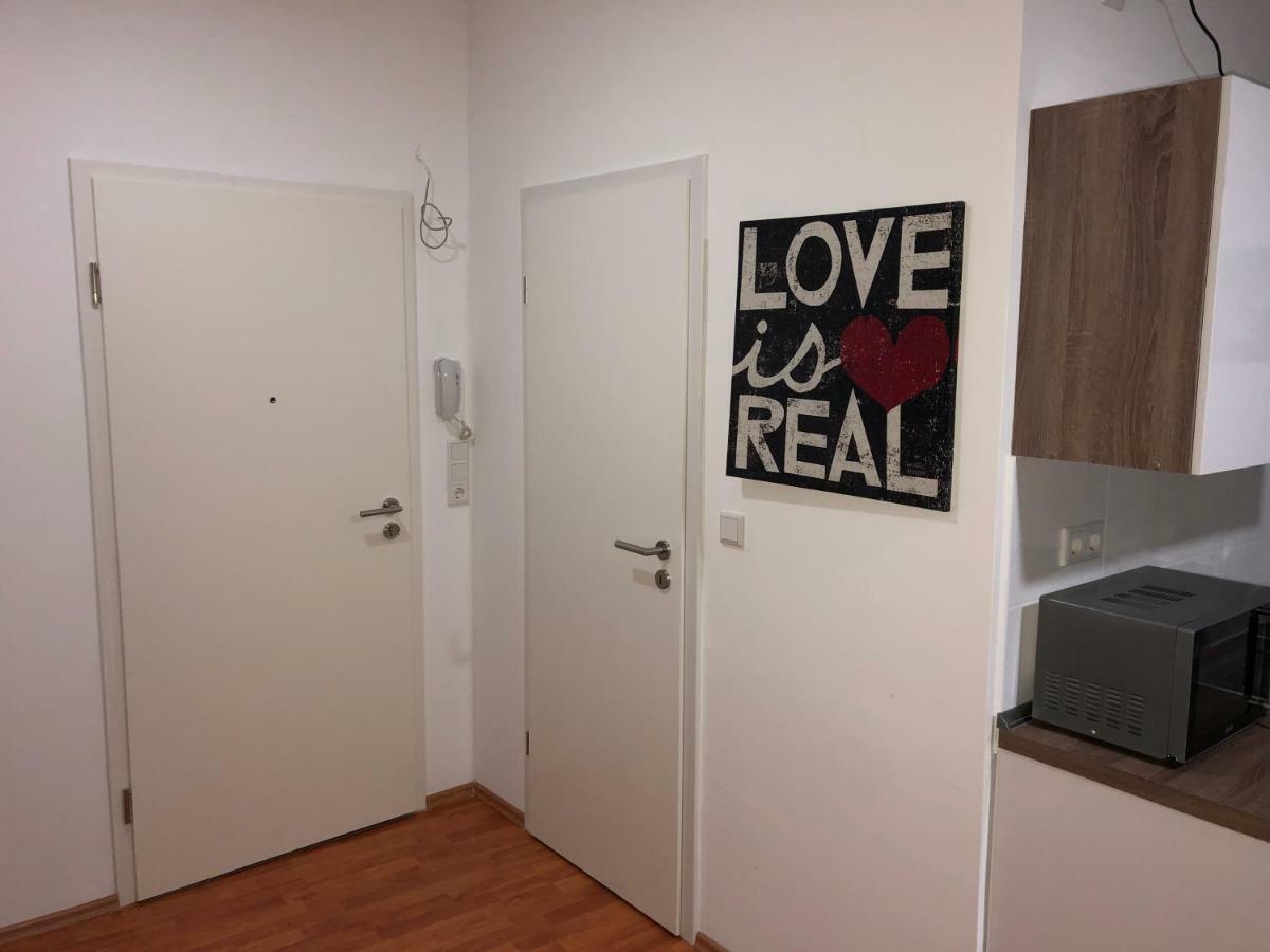 Apartment 4 Rent Bochum Esterno foto