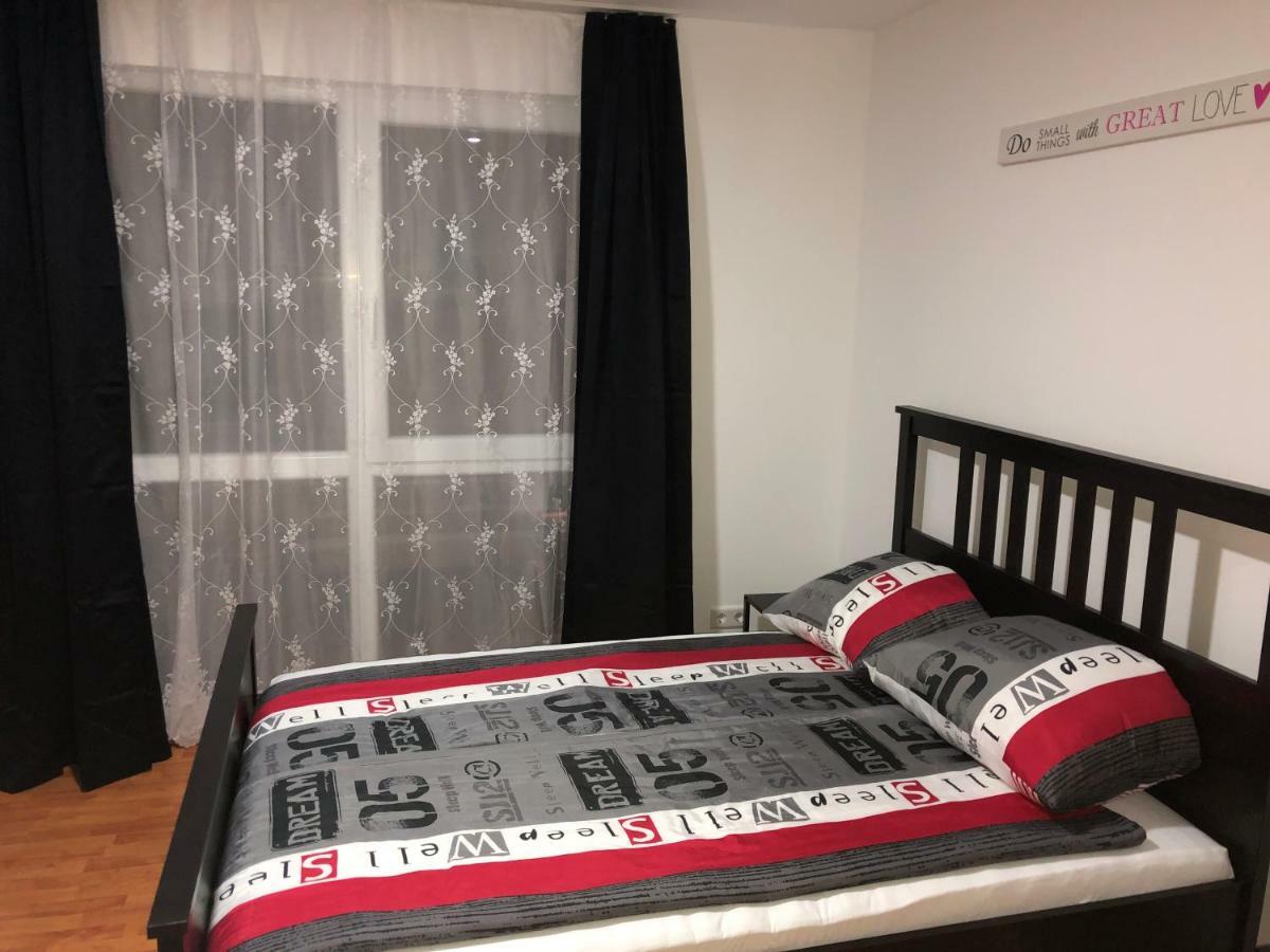 Apartment 4 Rent Bochum Esterno foto